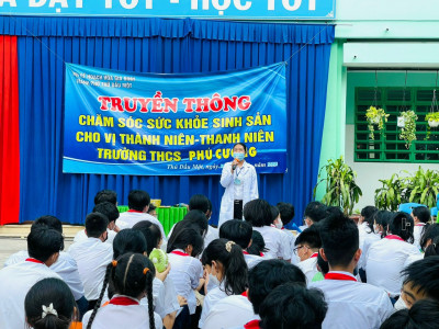 TRƯỜNG THCS PHÚ CƯỜNG PHỐI HỢP VỚI TRUNG TÂM Y TẾ THÀNH PHỐ THỦ DẦU MỘT TỔ CHỨC TRUYỀN THÔNG CHĂM SÓC SỨC KHỎE SINH SẢN CHO HỌC SINH KHỐI 7, 8