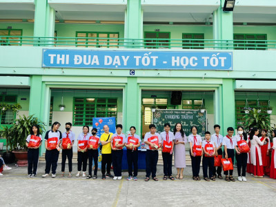 CHƯƠNG TRÌNH “MÙA XUÂN CHO EM” 2024 HỖ TRỢ CÁC EM HỌC SINH CÓ HOÀN CẢNH KHÓ KHĂN