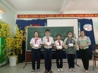 TỔ CHỨC SÂN CHƠI TÌM HIỂU LỊCH SỬ CHO HỌC SINH