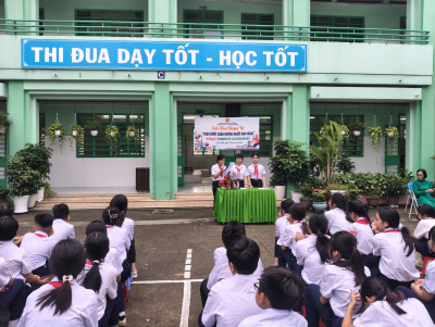 SINH HOẠT CHUYÊN ĐỀ “THEO BƯỚC CHÂN NHỮNG NGƯỜI ANH HÙNG” CHỦ ĐỀ THÁNG 10: “ANH NGUYỄN VĂN TRỖI – CÓ CÁI CHẾT HÓA THÀNH BẤT TỬ”