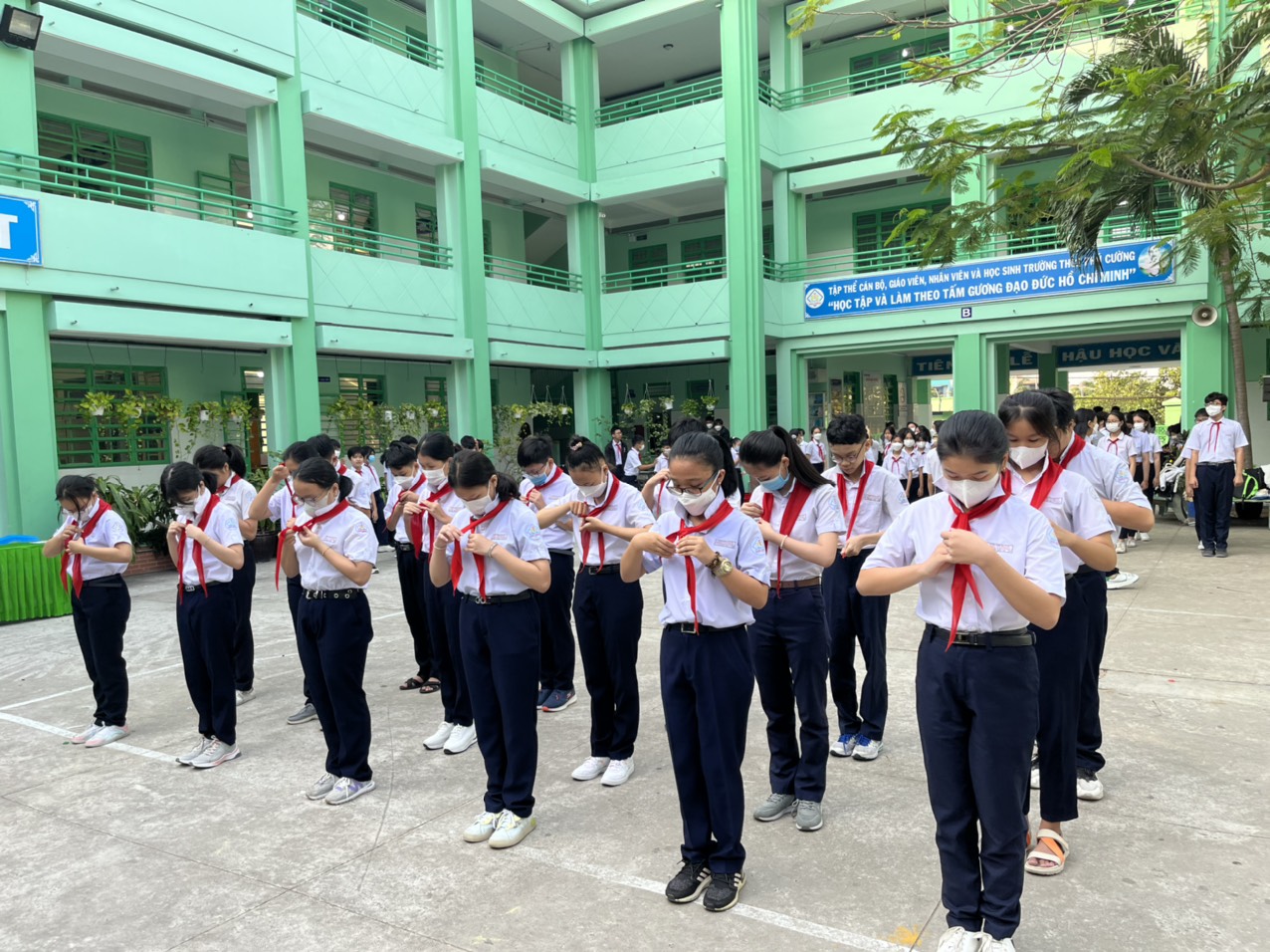 LIÊN ĐỘI TRƯỜNG THCS PHÚ CƯỜNG  TỔ CHỨC HỘI THI NGHI THỨC ĐỘI, CHỈ HUY ĐỘI GIỎI NĂM HỌC 2022 - 2023