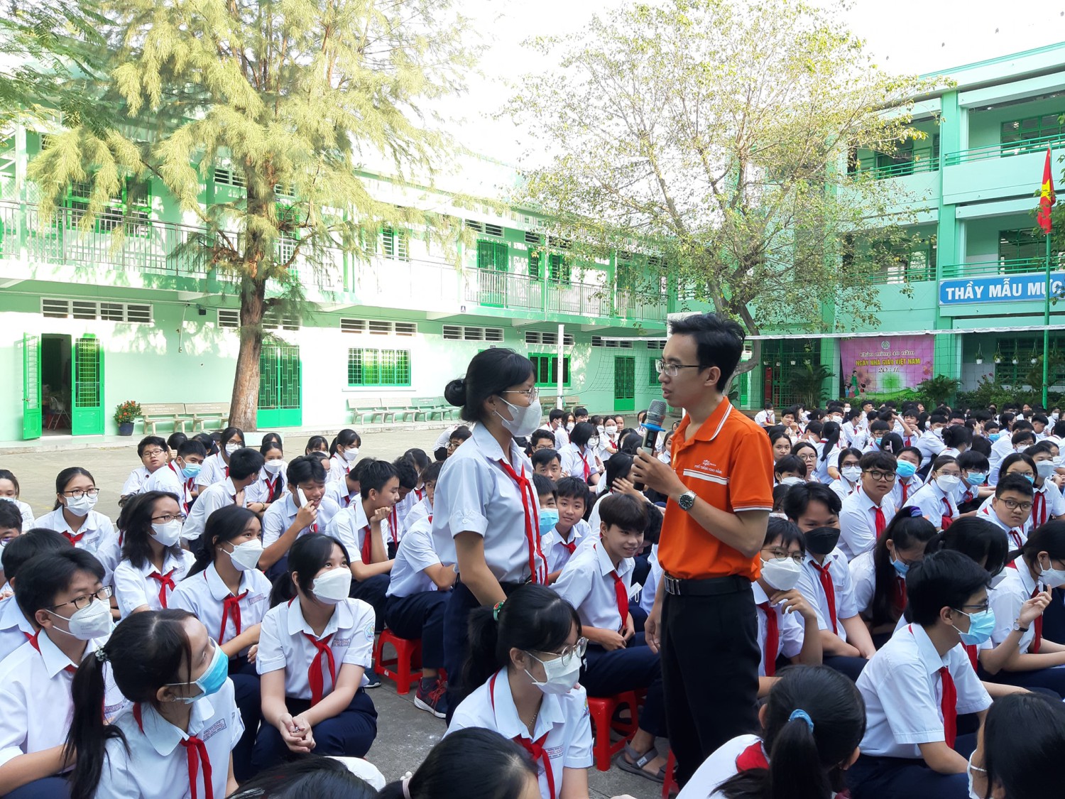 TRƯỜNG THCS PHÚ CƯỜNG THỰC HIỆN TỐT MÔ HÌNH HOẠT ĐỘNG “TƯ VẤN HƯỚNG NGHIỆP CHO HỌC SINH KHỐI 9”