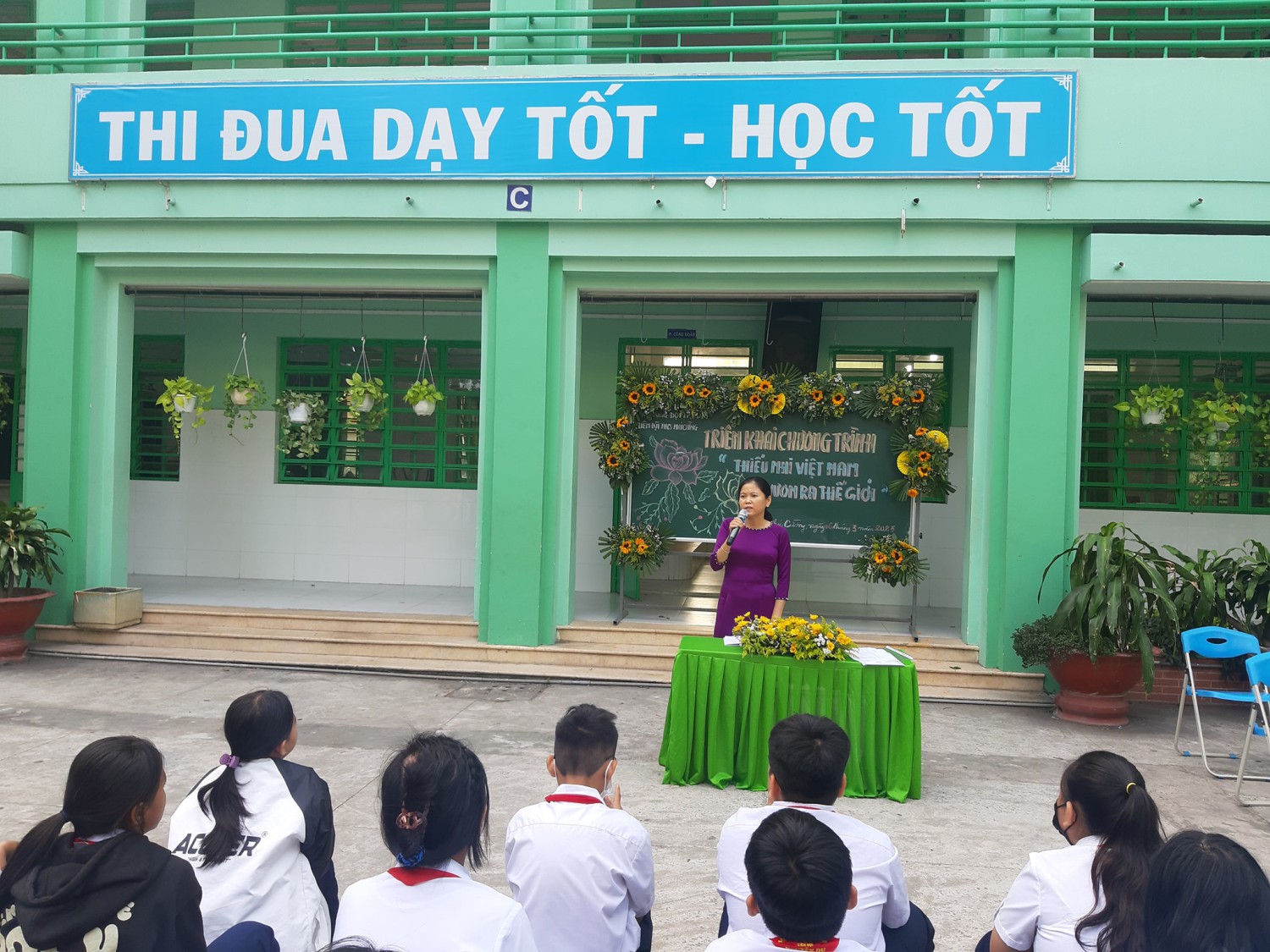 THIEU NHI 1