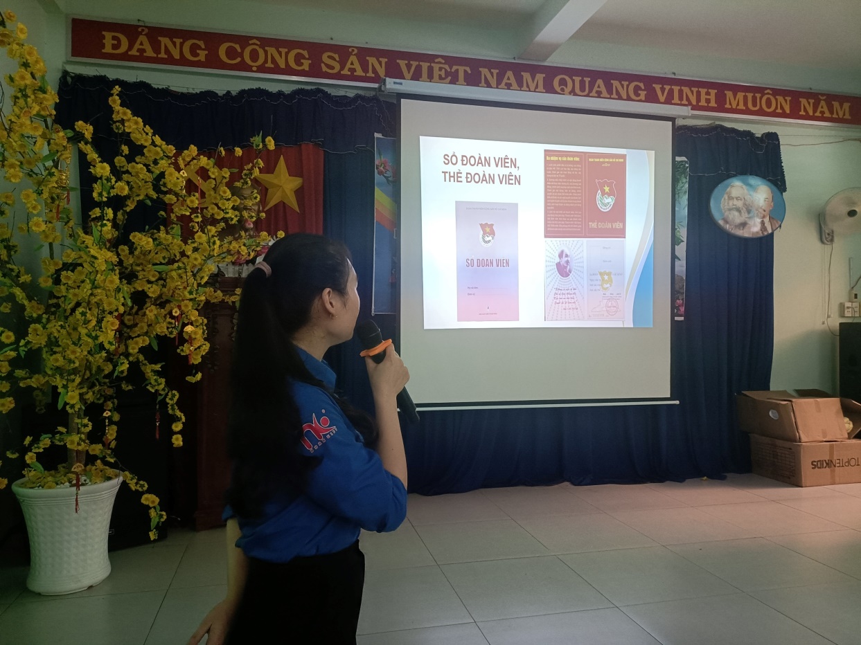 LỚP ĐỐI TƯỢNG ĐOÀN CHO HỌC SINH KHỐI 9