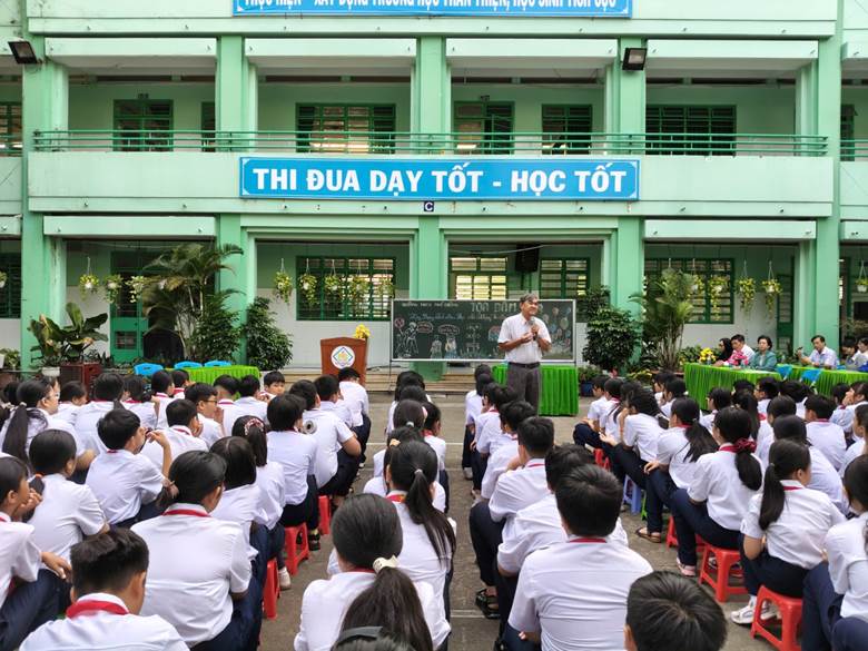 XÂY DỰNG TÌNH BẠN ĐẸP – VÌ MỘT NGÔI TRƯỜNG PHÚ CƯỜNG HẠNH PHÚC