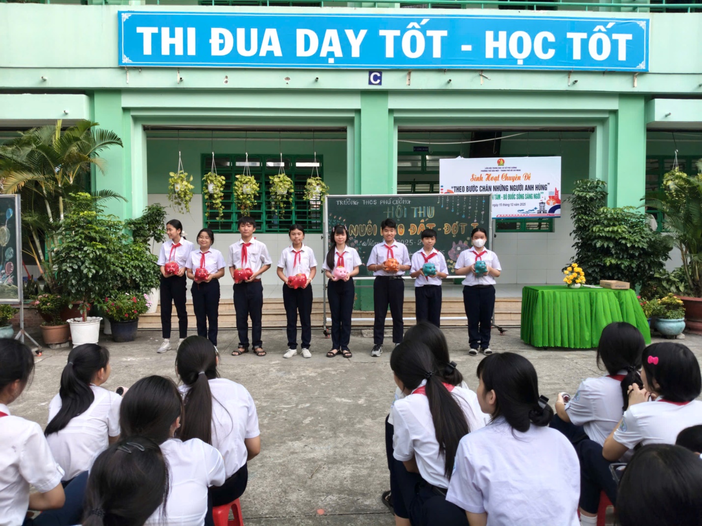 RỘN RÀNG NGÀY HỘI THU HOẠCH HEO ĐẤT ĐỢT 1