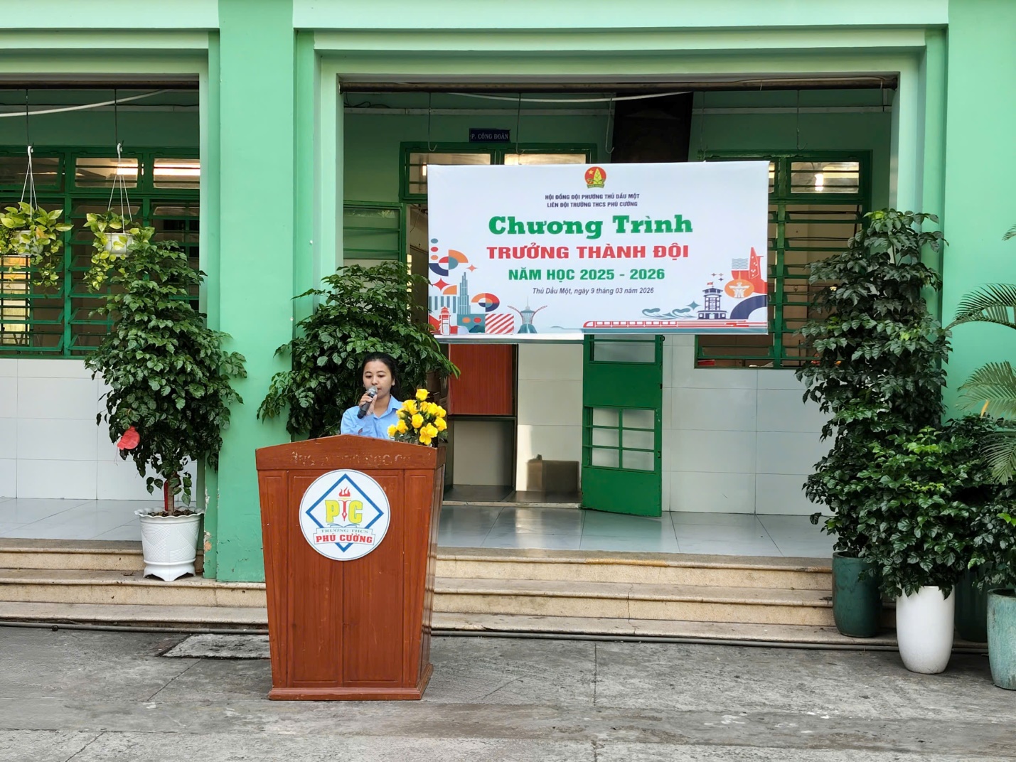 LỄ TRƯỞNG THÀNH ĐỘI “TẠM BIỆT KHĂN HỒNG, VỮNG BƯỚC VƯƠN XA”