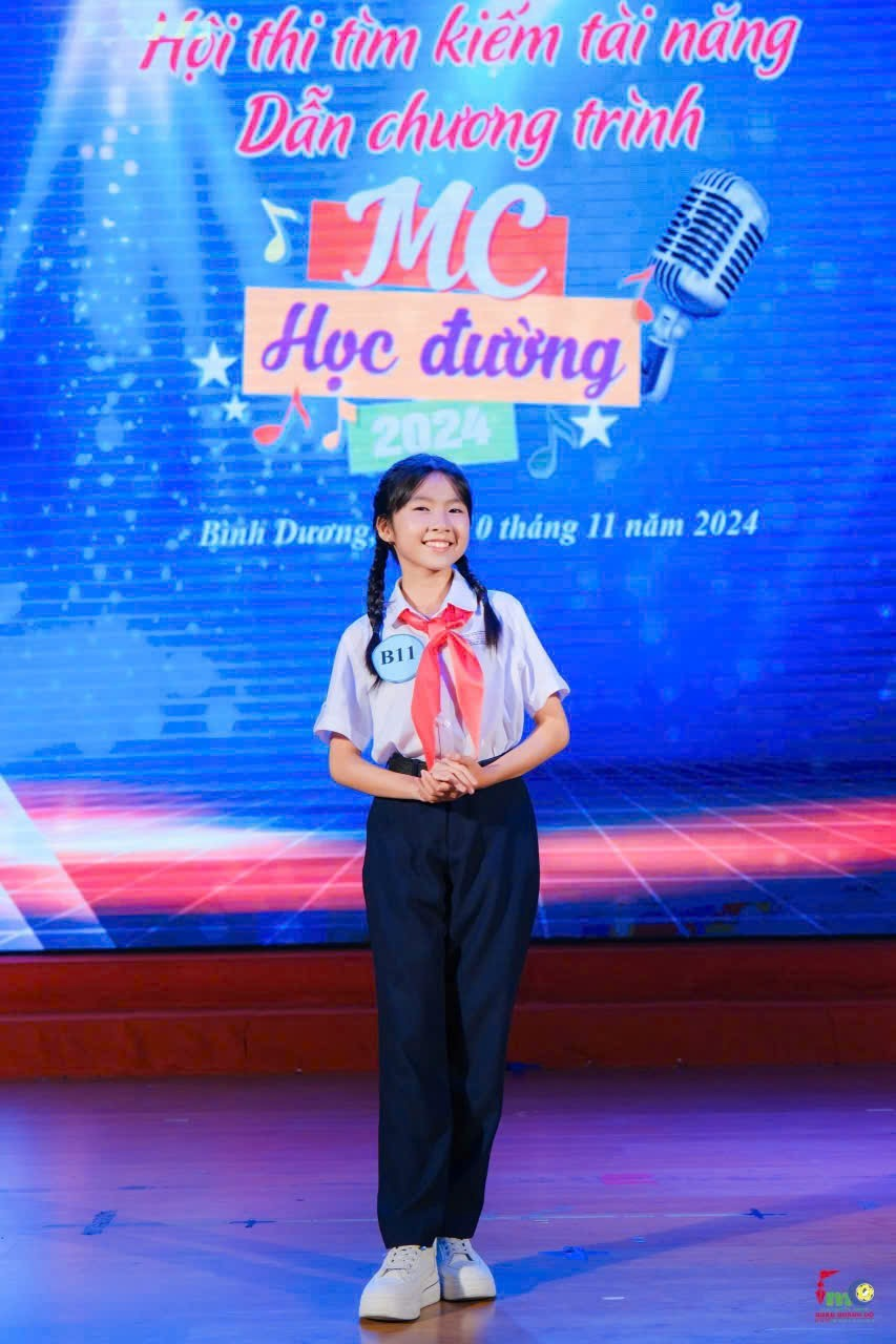 TRẦN NGUYỄN KIM KHÁNH – ĐỘI VIÊN ƯU TÚ, NĂNG ĐỘNG CỦA LIÊN ĐỘI THCS PHÚ CƯỜNG